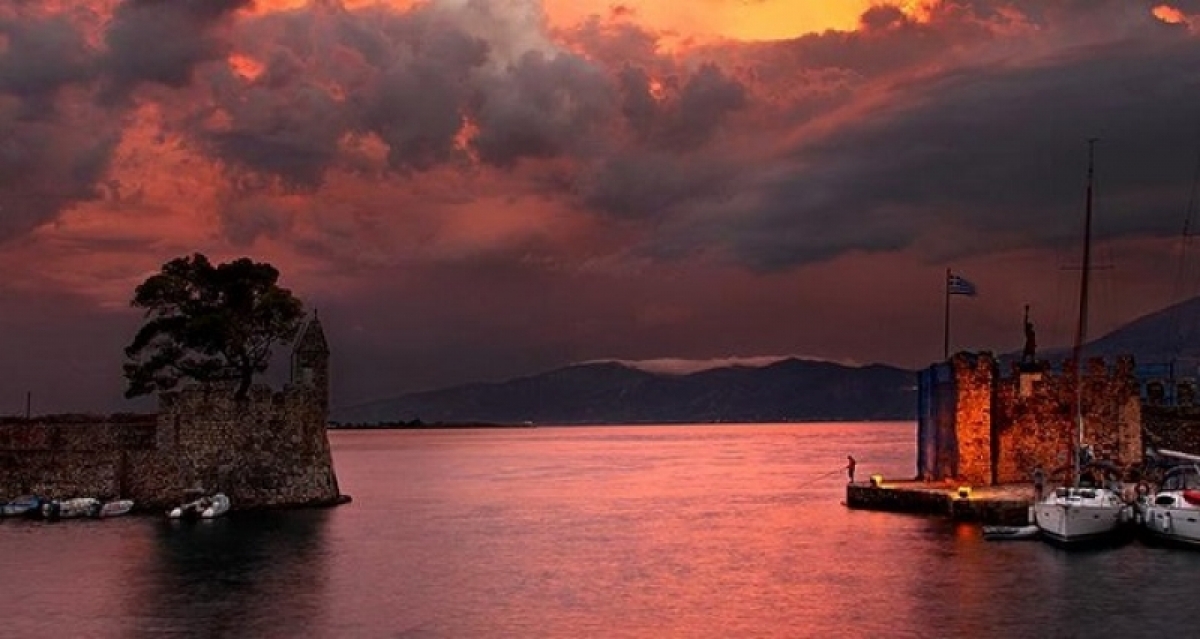 Ναυπακτία: Διαχρονική Γοητεία… (www.thetravelbook.gr)
