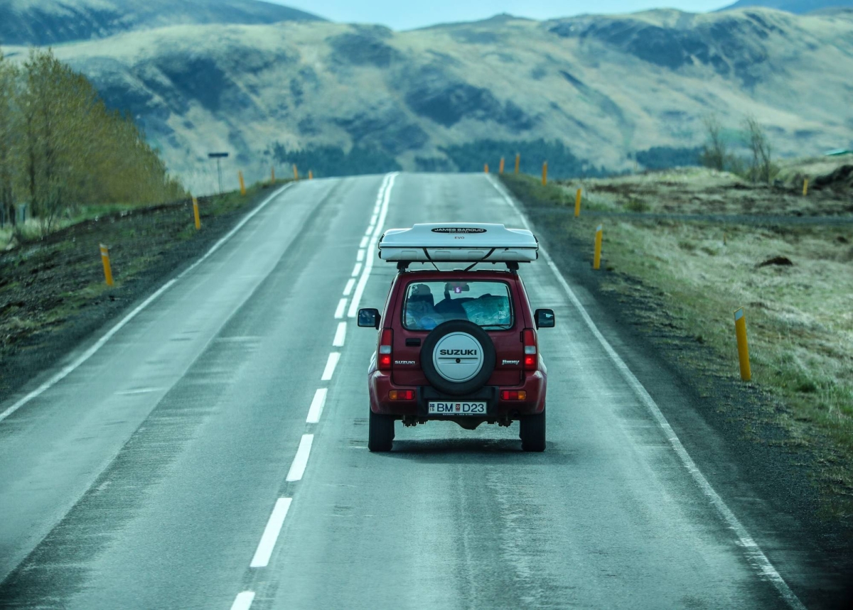 Road trip στην Ελλάδα: Τέσσερις ιδανικοί προορισμοί για υπέροχα ταξίδια με το αυτοκίνητο (Περιλαμβάνεται και η διαδρομή &quot;Από την Τριχωνίδα στο φαράγγι Πάντα Βρέχει&quot;) (www.pronews.gr)