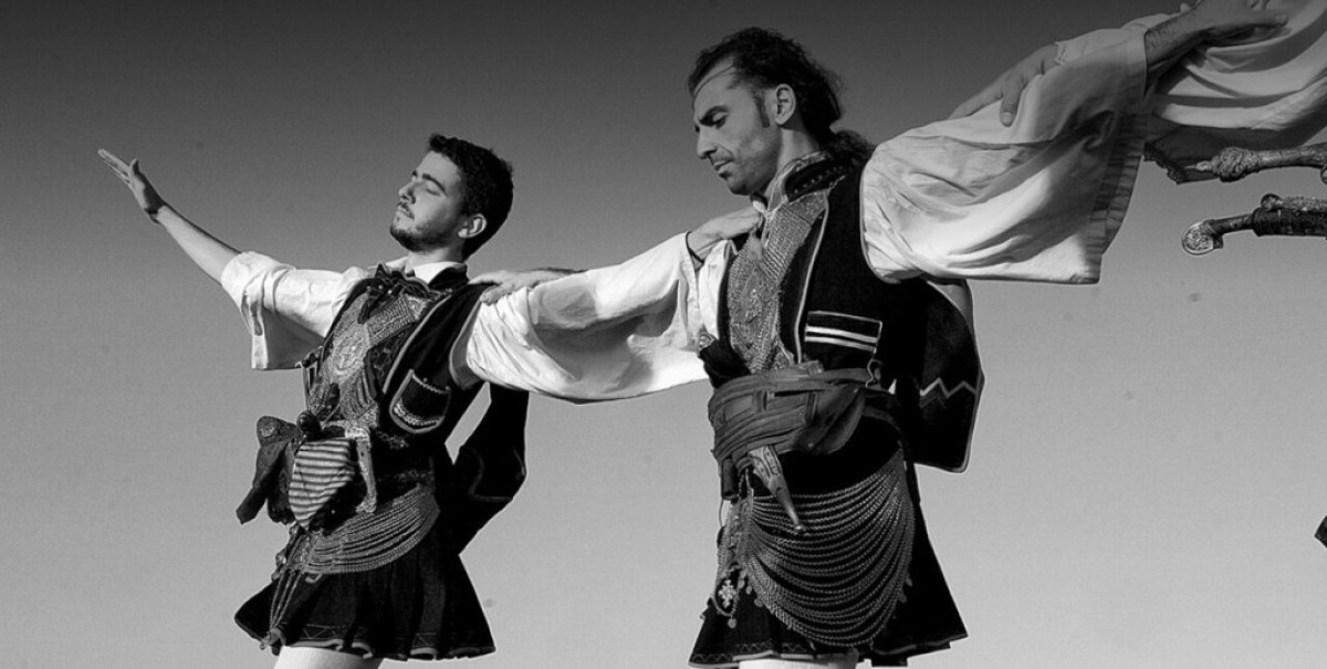 200 χρόνια από την Έξοδο του Μεσολογγίου μέσα από τον φακό του Βασίλη Αρτίκου (www.athensvoice.gr)